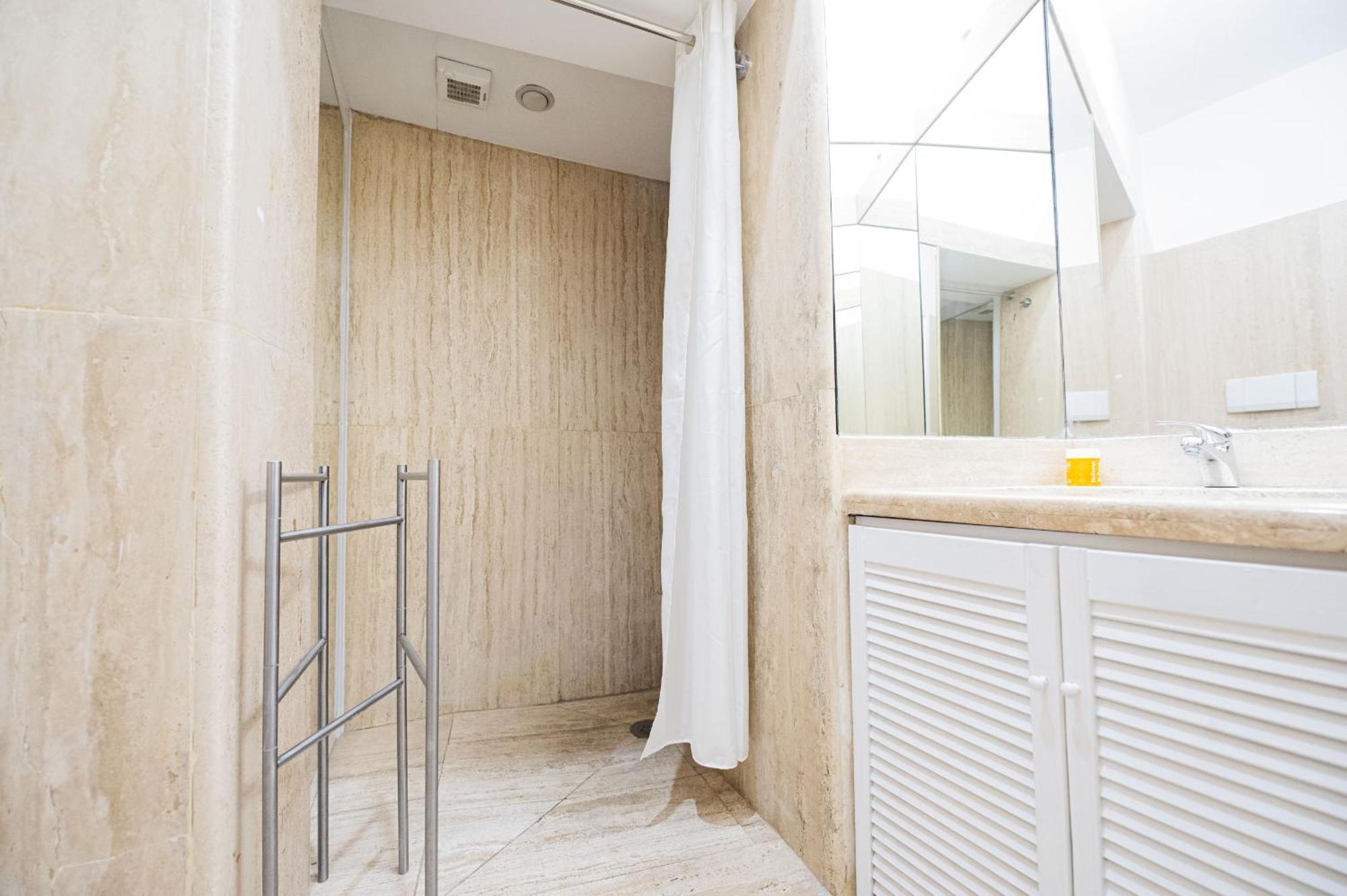 Apartment Via Giulia Charming With Balcony Rome