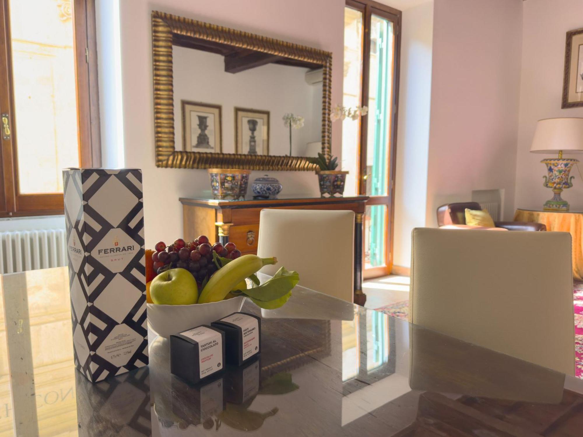 Apartment Via Giulia Charming With Balcony